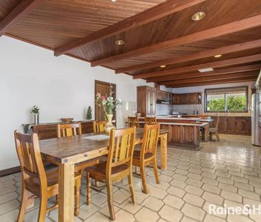 Stunning Family Home in St Albans - Photo 2