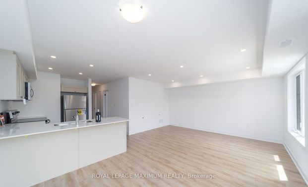 For Lease - 32 Wagon Lane Unit# 4, Barrie, Ontario - Photo 1