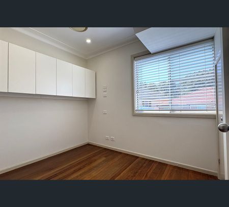 37 Neptune Street, Dundas Valley, NSW 2117 - Photo 4
