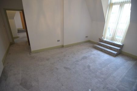 3 bedroom apartment to rent - Photo 5