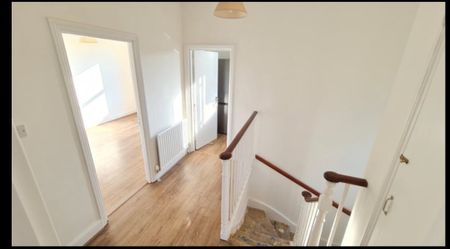 2 Bed Flat, Stroud Green Road, N4 - Photo 4