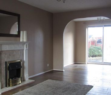 3 bedroom semi-detached house to rent - Photo 6