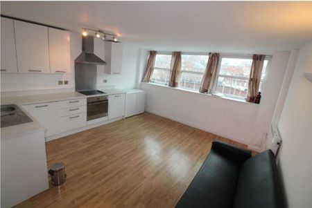 1 bedroom flat to rent - Photo 2