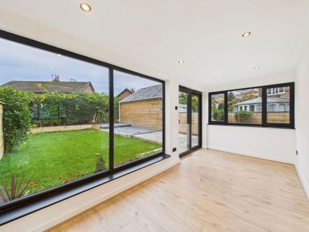 3 bedroom semi-detached house to rent - Photo 5