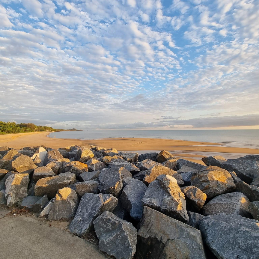 Machans Beach, QLD - Photo 1