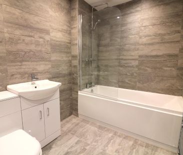 3 Bedroom End Terraced To Rent - Photo 3