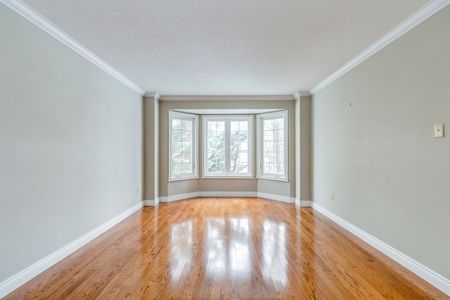 For Lease - 1369 Mapleridge Crescent, Oakville, Ontario - Photo 4