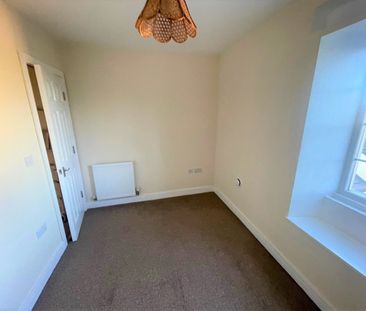 2 Bed Terraced House, Brook Hill, S61 - Photo 3