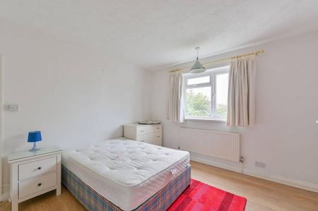 4 bedroom house to rent - Photo 2