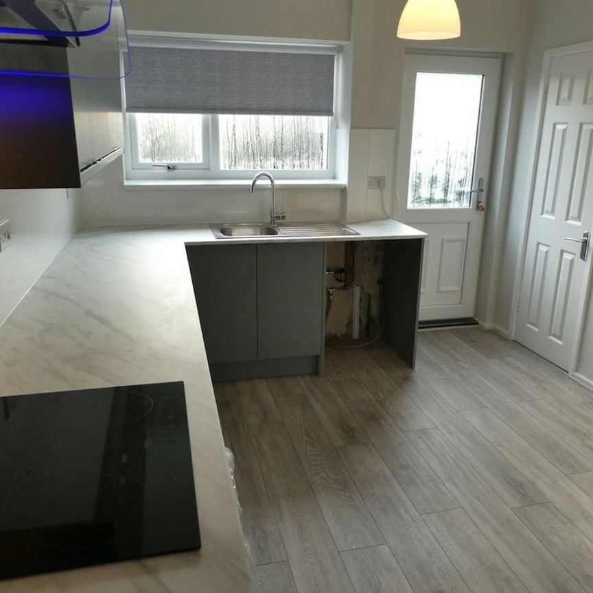 Semi-detached house to rent on - Photo 1