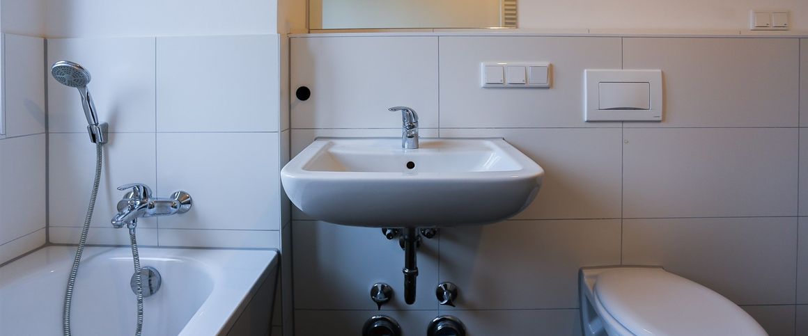 Tolle 2-Zi.-Wohnung mit Terrasse und Mietergarten in ruhiger, grüner Wohnlage - Photo 1