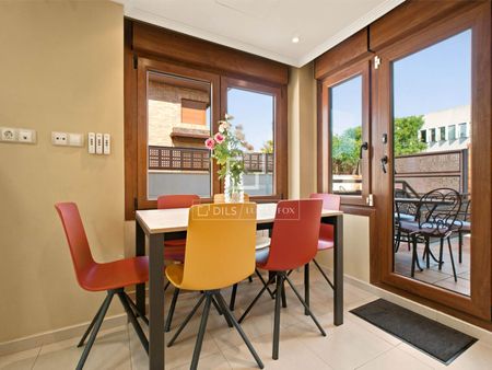 Magnificent detached villa of 500 m² with 6 bedrooms, garden, and private pool for rent in Pozuelo, Madrid - Foto 5