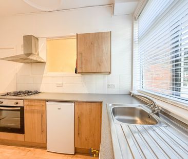 1 bed studio flat to rent in Daneshill Road, Leicester, LE3 - Photo 1