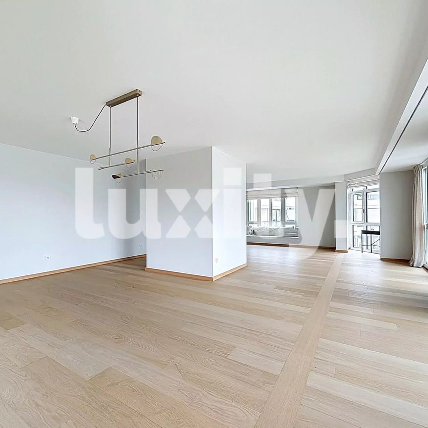 Appartement moderne vue lac - Photo 1