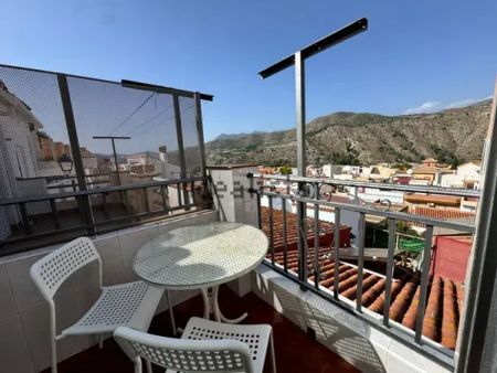 Alquiler de casa o chalet independiente en Calle de los Almendros - Foto 3