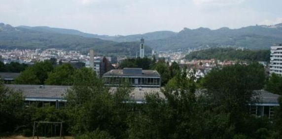 "Attika-Wohnung mit Blick auf den Jura" - Photo 2