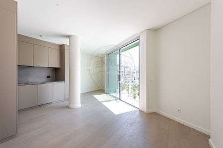Apartamento T2 em Lisboa - Photo 2