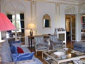 Logement à Paris, Location meublée - Photo 4