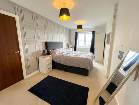 2 bedroom flat to rent - Photo 5