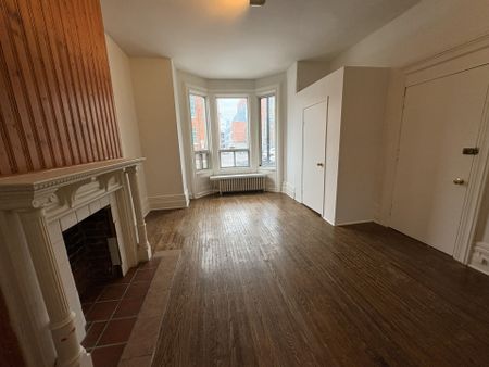 For Lease - 124 Baldwin Street Unit# 101, Toronto, Ontario - Photo 4