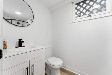 For Lease - 94 Rollins Drive, Belleville, Ontario - Photo 4