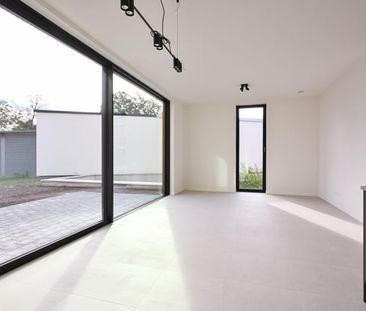 Appartement te huur - Photo 1