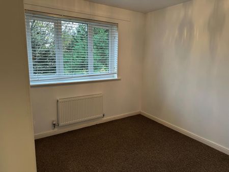 3 bedroom semi-detached house to rent - Photo 5