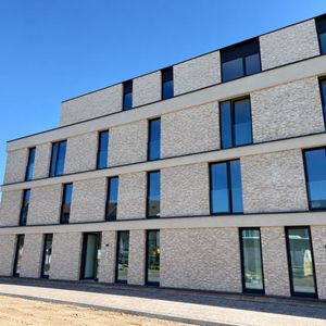 Appartement te huur in Halle voor € 1.300 met 2 slaapkamers - Foto 3