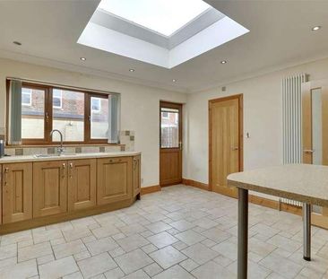 Dover Road, Portsmouth, PO3 - Photo 6