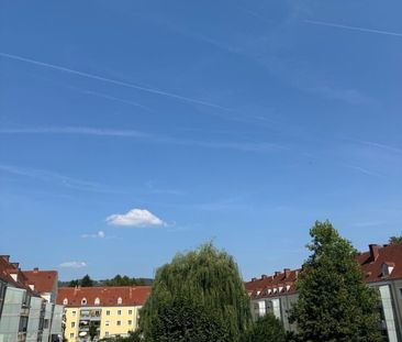 Wunderschöne sanierte 3-Raum-Wohnung in ruhiger Lage im 2. Stock mi... - Foto 2