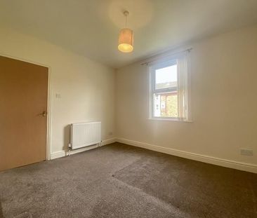 2 bedroom property to rent - Photo 4