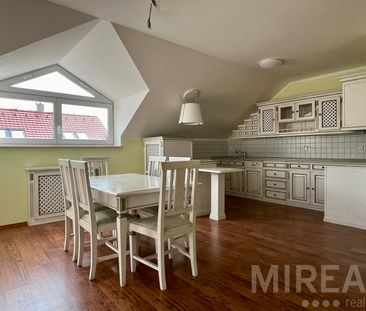 Pronájem bytu 3+kk 83 m² - Fotografie 3