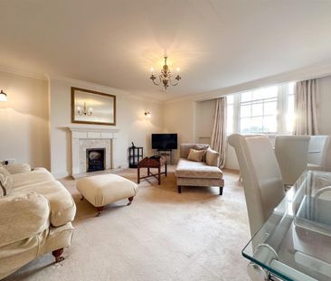 Lansdown Terrace, Cheltenham GL50 2JT - Photo 5