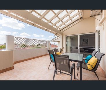 3/7 Leonard Street, Victoria Park, WA 6100 - Photo 2