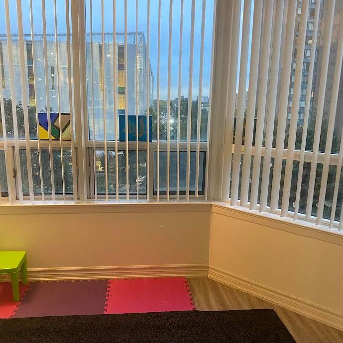 For Lease - 135 Hillcrest Avenue Unit# 502, Mississauga, Ontario - Photo 1