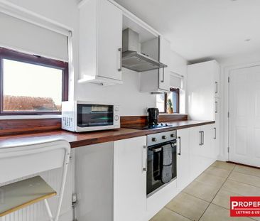 STUDENT ACCOMMODATION, 7 Glasgow Terrace, Derry/Londonderry, BT48 0DP - Photo 3