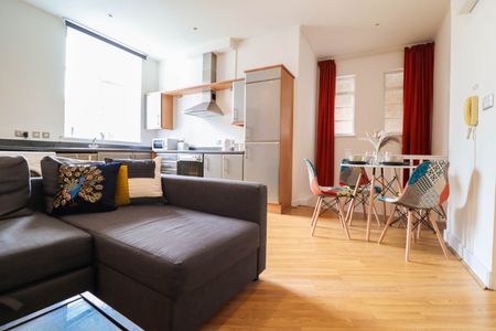 2 Bed Flat, Denmark Road, SE5 - Photo 4