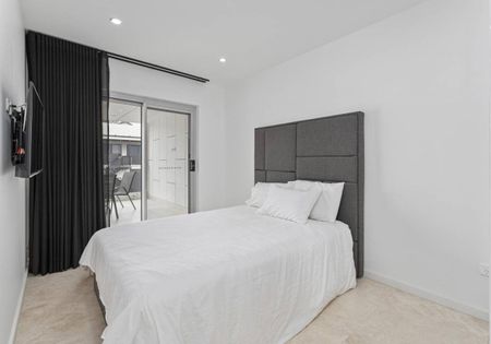 Fully Furnished 3-bedroom Unit - Photo 3