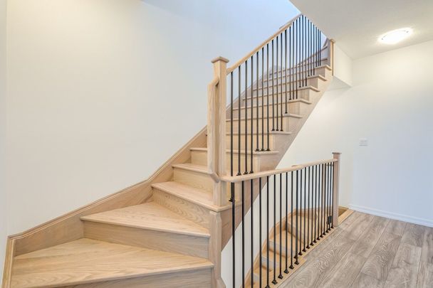 For Lease - 14 Lytham Green Circle Unit# 11, Newmarket, Ontario - Photo 1