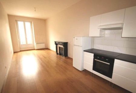 Appartement T2 à GRENOBLE - Photo 2