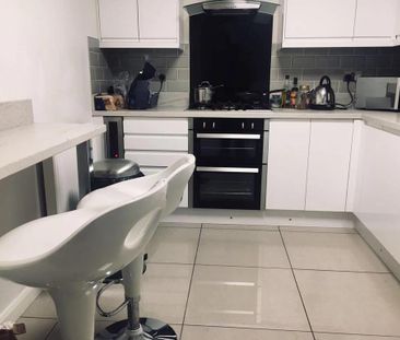 1 bedroom detached house to rent - Photo 5