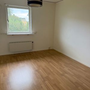 Kyrkvägen 1 - Photo 2