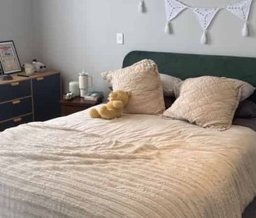 Modern One bedroom Apartment in Long Bay - Photo 3