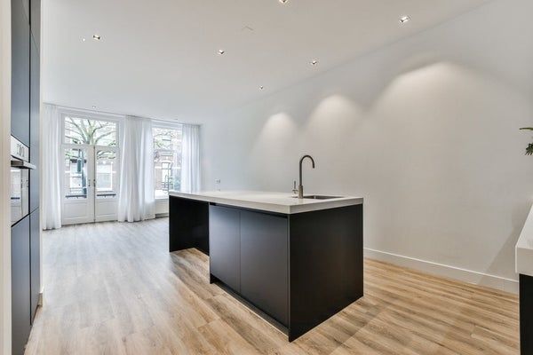 Te huur: Appartement Cornelis Schuytstraat in Amsterdam - Photo 1