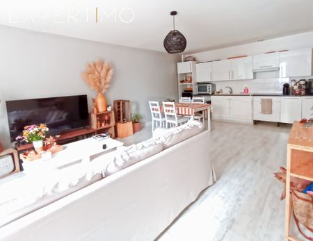 A LARDY, quartier de la mairie, bel appartement type 3 pièces dans petite copropriété à faibles charges - Photo 2