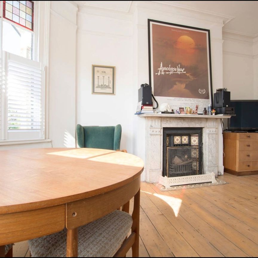 2 Bed Flat, Newick Road, E5 - Photo 1