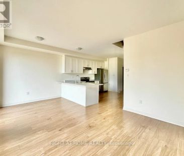 107 SAGEWOOD AVENUE - Photo 1