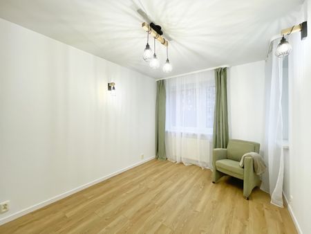 2 pokoje z widną kuchnią | garaż - Photo 4