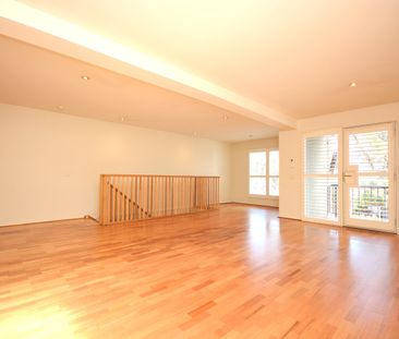 2/39 Horne Street, Elsternwick VIC 3185 - Townhouse For Rent | Domain - Photo 4