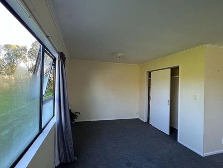 Quiet Rural Living with country view - Photo 4